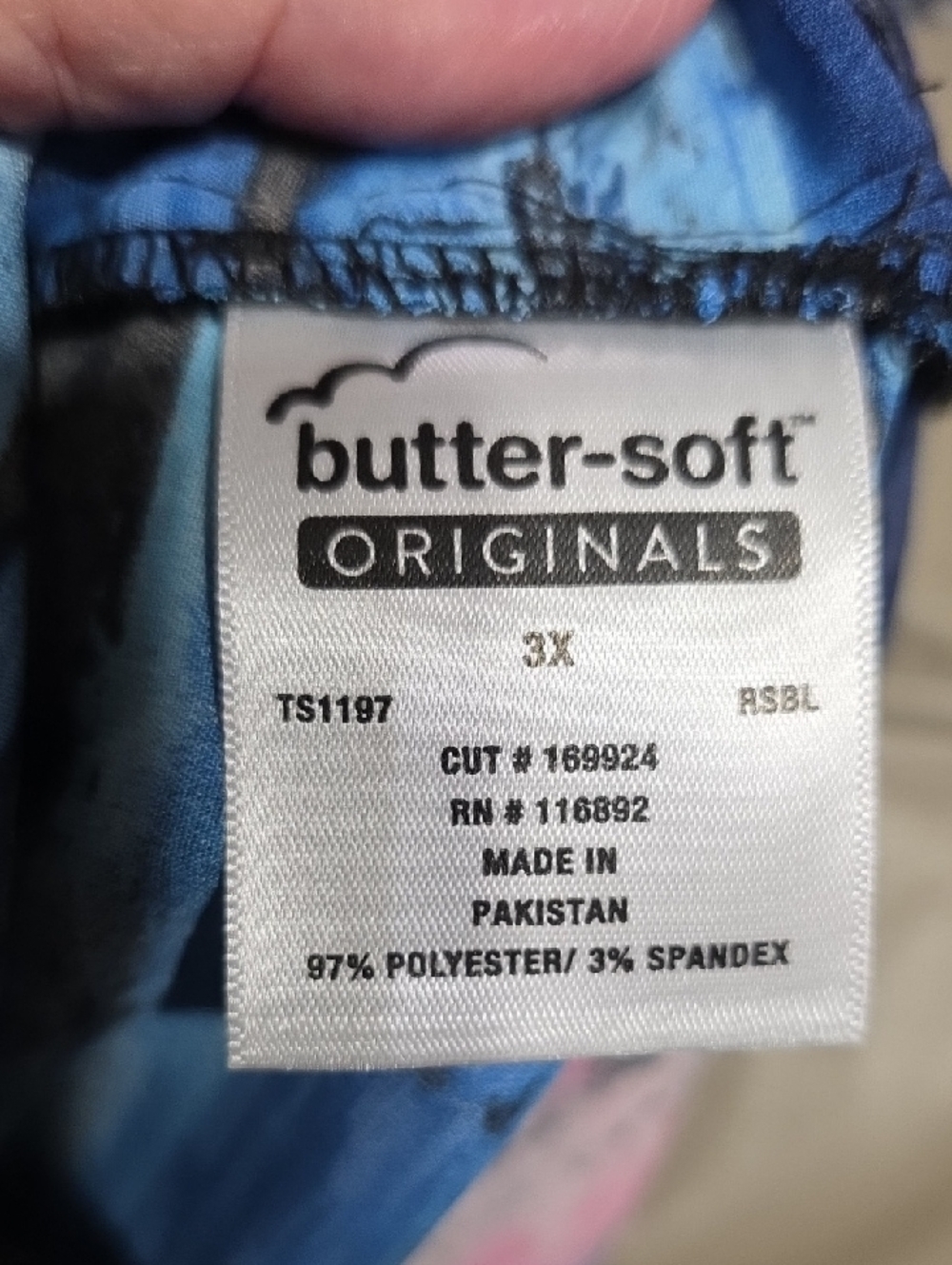 NWT Buttersoft Women's Scrub/Uniform Top V-Neck Pockets Lightweight Soft Sz‎ 3X - Picture 9 of 11
